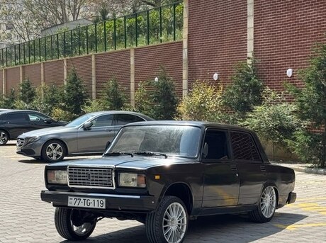 LADA (VAZ) 2107 2011