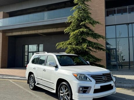 Lexus LX 570 2012