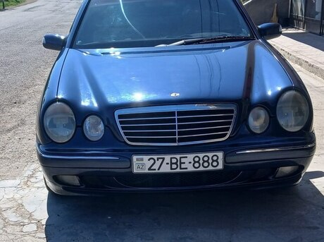 Mercedes E 240 2000