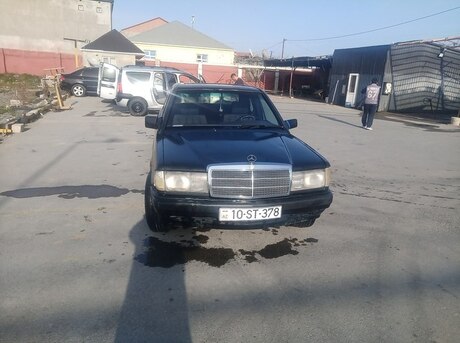 Mercedes 190 1992