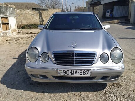 Mercedes E 240 2001