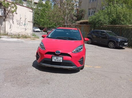 Toyota Aqua 2017