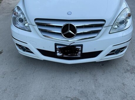 Mercedes B 180 2010