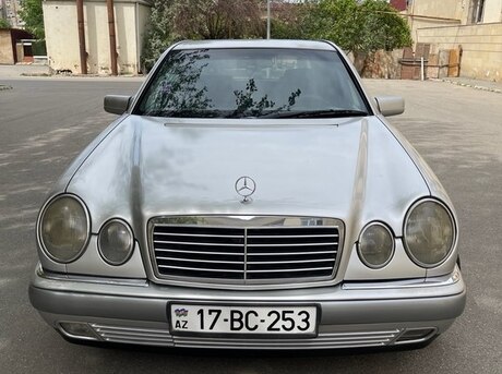 Mercedes E 230 1996