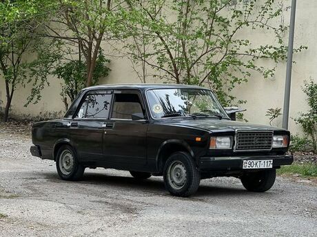 LADA (VAZ) 2107 2011