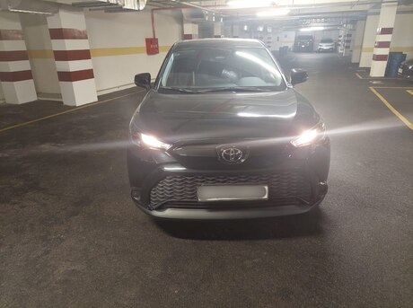 Toyota  2024