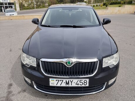 Skoda Superb 2012