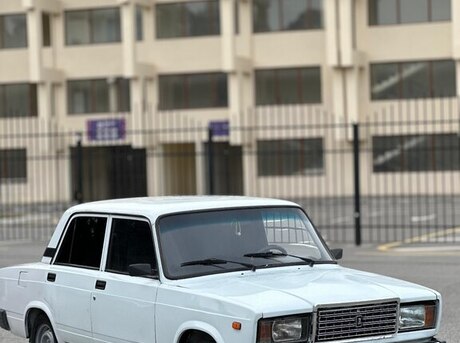 LADA (VAZ) 2107 2005
