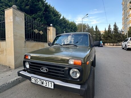 LADA (VAZ) Niva 2012