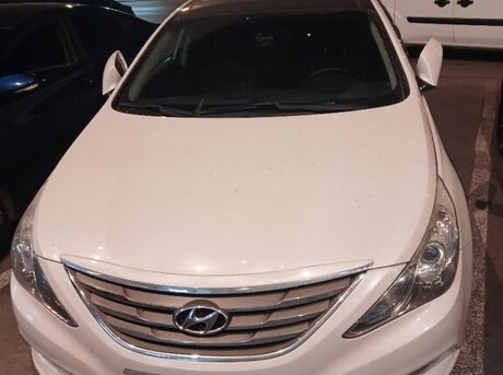 Hyundai Sonata 2012