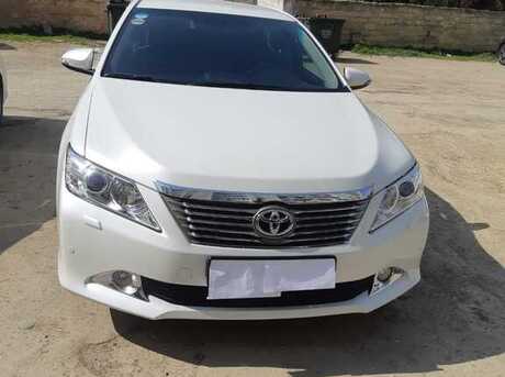 Toyota Camry 2014