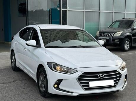 Hyundai Avante 2016