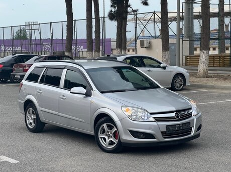 Opel Astra 2008