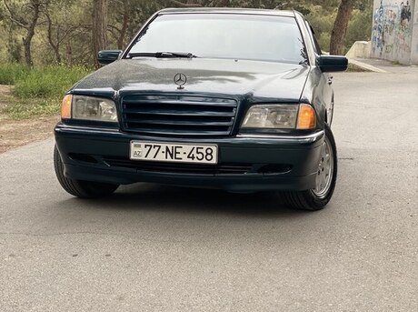 Mercedes C 230
