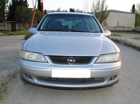 Opel Vectra 2000