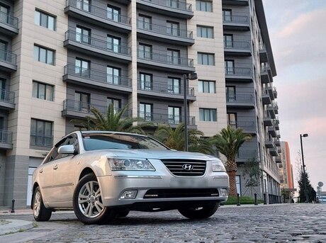 Hyundai Sonata 2009