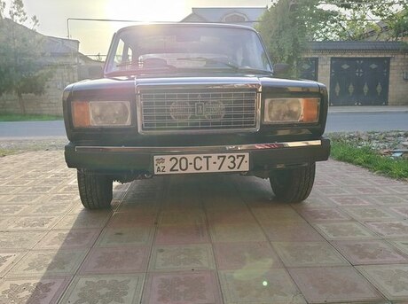LADA (VAZ) 2107 2010
