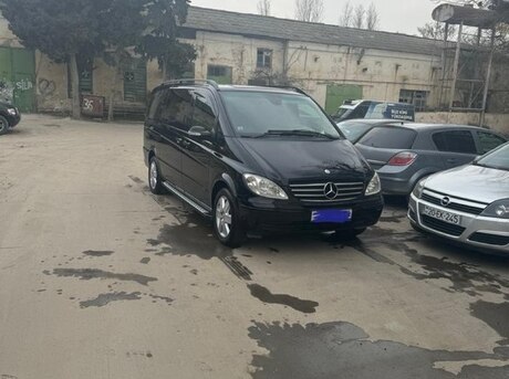Mercedes Viano 2008