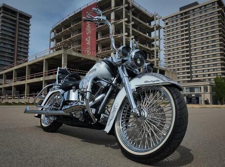Harley-Davidson Softail Deluxe