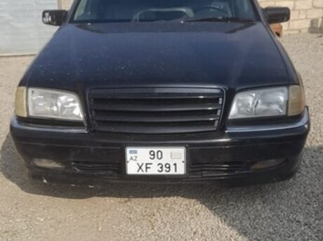 Mercedes C 230