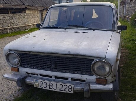 LADA (VAZ) 2102 1985
