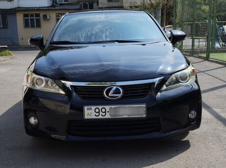 Lexus CT 200h