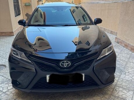 Toyota Camry 2018
