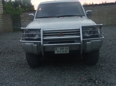 Mitsubishi Pajero 1993