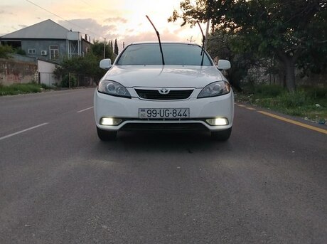 Daewoo Gentra 2014