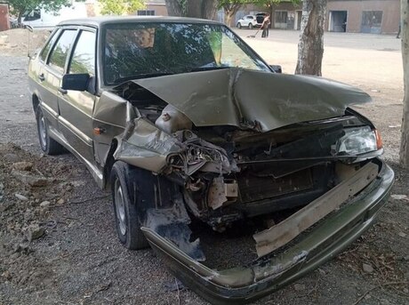 LADA (VAZ) 2115 2001