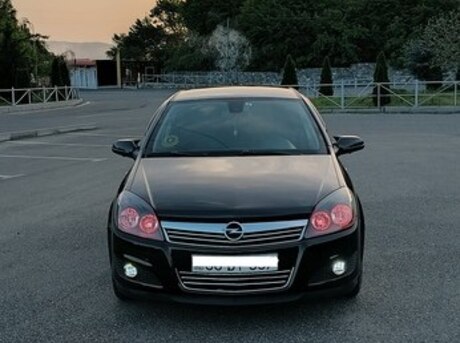Opel Astra 2008