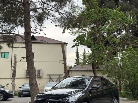 Hyundai Accent 2021