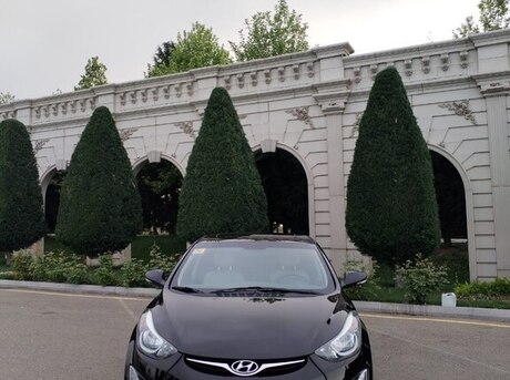 Hyundai Elantra 2015