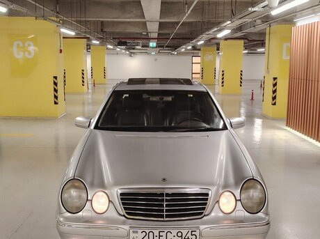 Mercedes E 240 1999