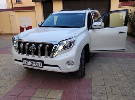 Toyota Land Cruiser Prado 2015