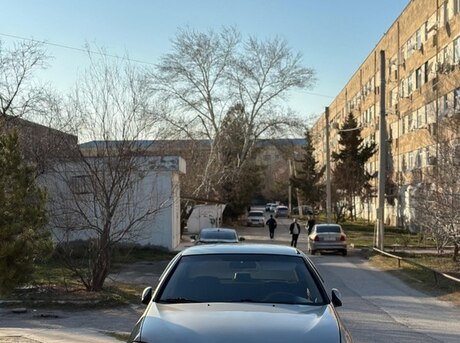 Nissan Sunny 2007