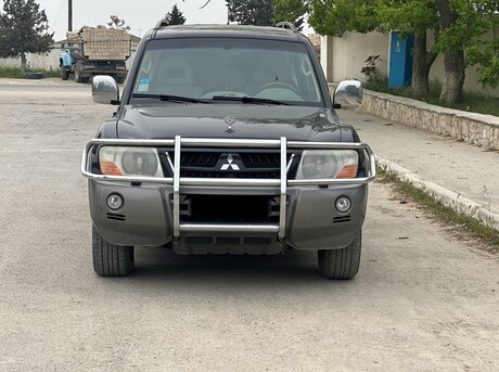 Mitsubishi Pajero