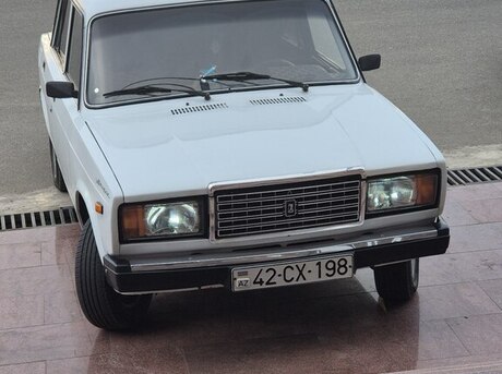 LADA (VAZ) 2107 2004