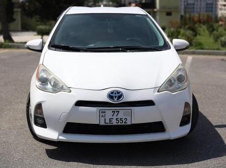 Toyota Prius C 2012