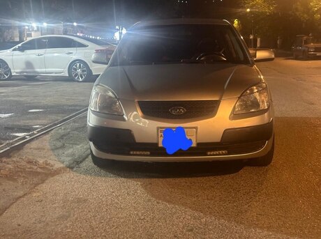 Kia Rio 2005