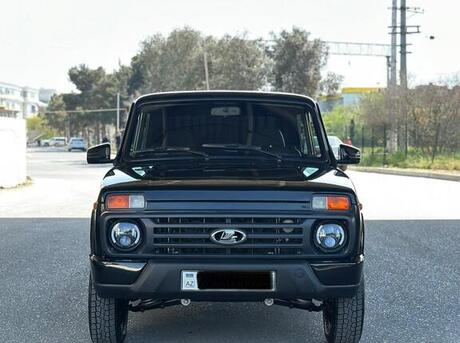 LADA (VAZ) Niva 2016