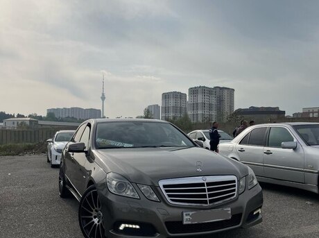 Mercedes E 220 d 2010