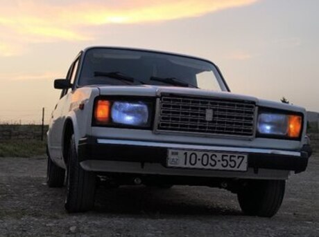 LADA (VAZ) 2107 2005