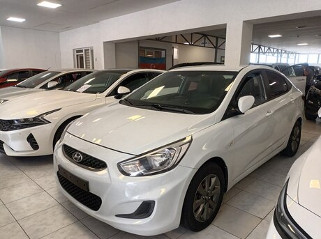 Hyundai Accent