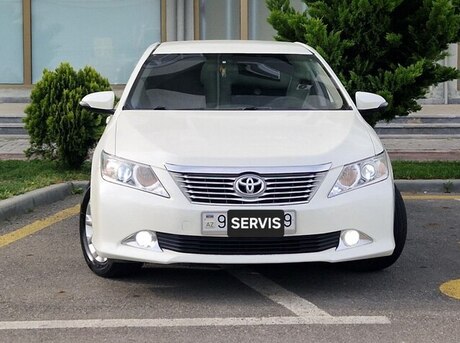 Toyota Camry 2012