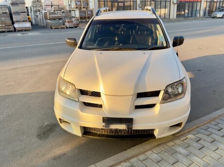 Mitsubishi Outlander 2002