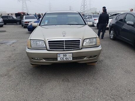 Mercedes C 230 1998