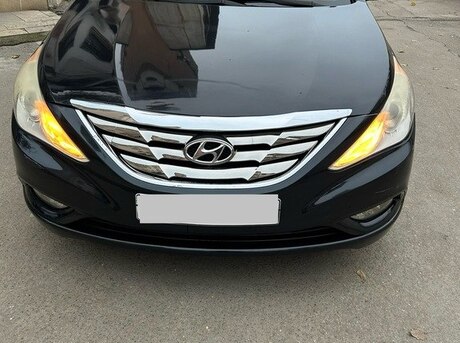 Hyundai Sonata 2012