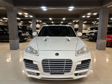 Porsche Cayenne Turbo