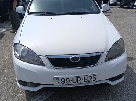 Daewoo Gentra 2014
